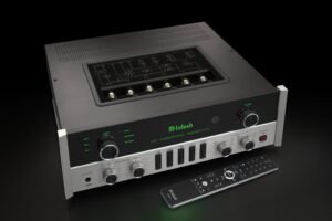 pre-amplifier combo McIntosh C22 MK V