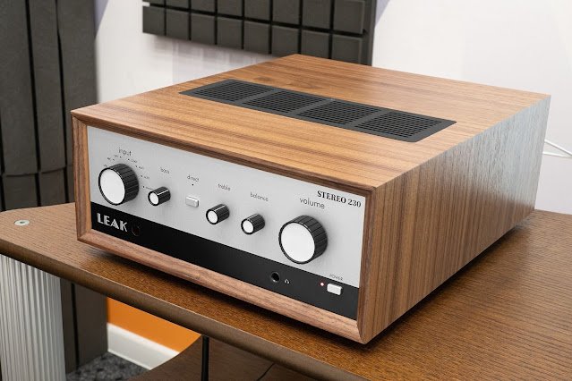 A Closer look of Leak stereo 230  Integrated Amplifier Side View