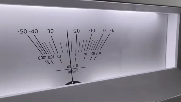 A Classic Case of Digital Deception We Investigate the Technics SU-G700.