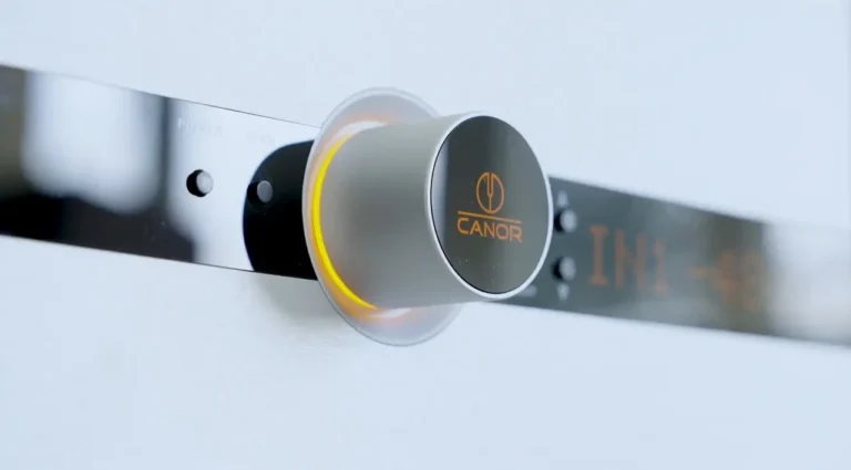 closer look of control knob of Canor Hyperion P1