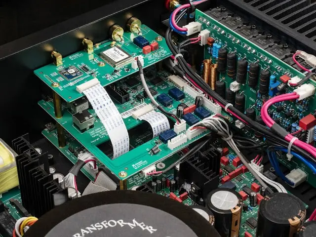 Internal circuit of Cary Audio SI-300.2d DAC Amplifier