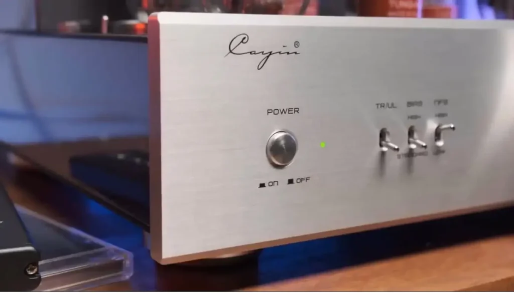A closer look of Cayin-CS-150A-power-button in Cayin-CS-150A Review