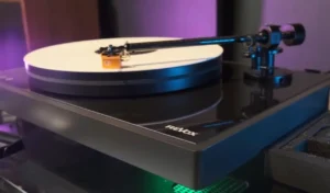 Revox T700 Studiomaster Black Edition Review A Closer Look at the Player