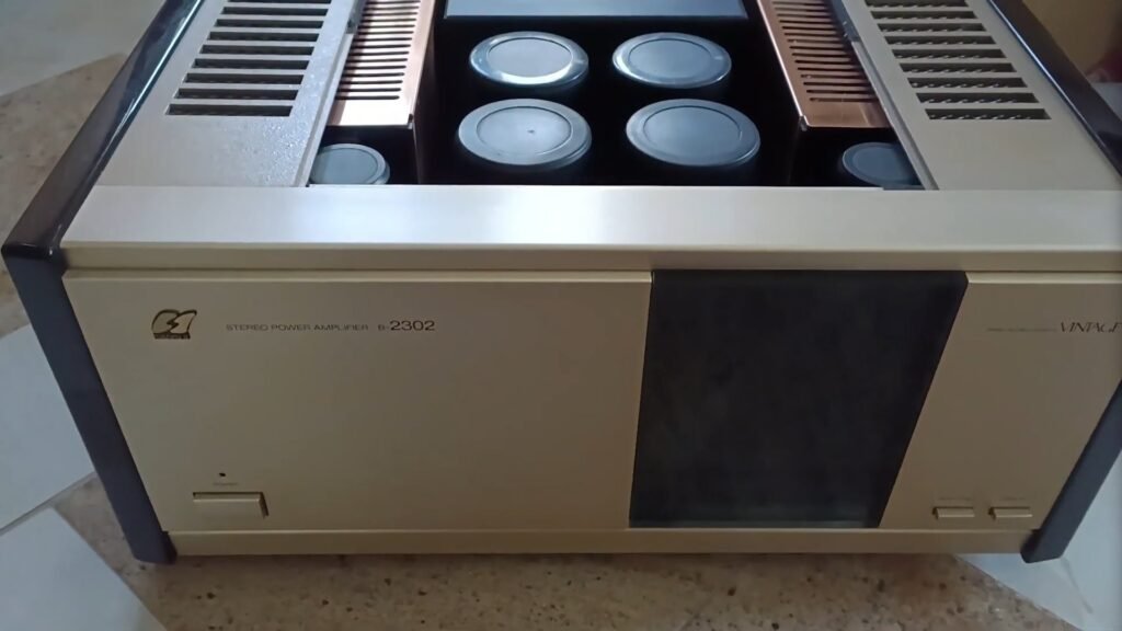 Sansui B 2302
