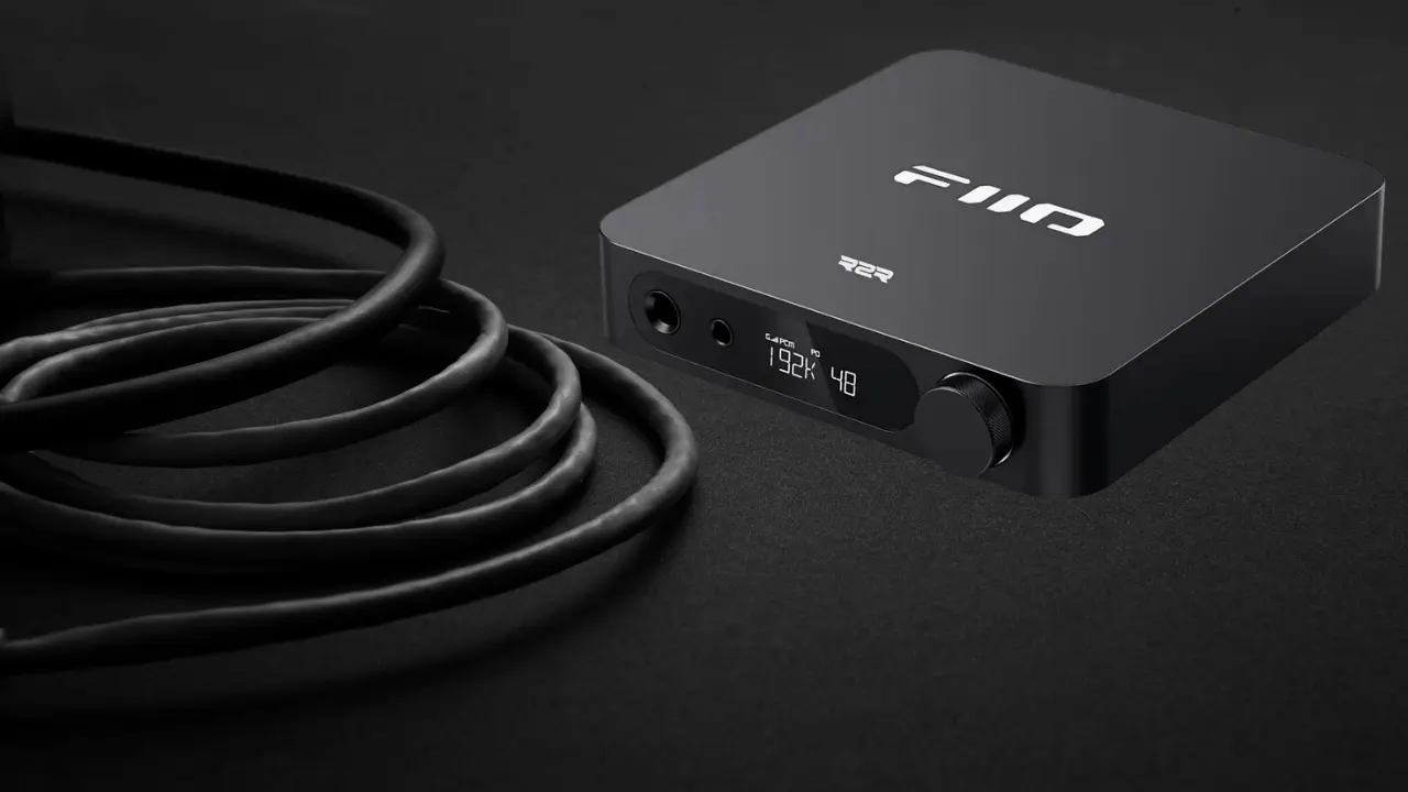 FiiO k11 R2R DAC Headphone Amplifier Review