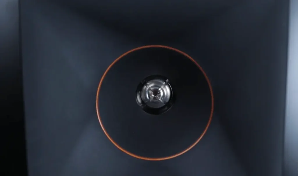 A Closer Look of Klipsch RP-600M Tweeter
