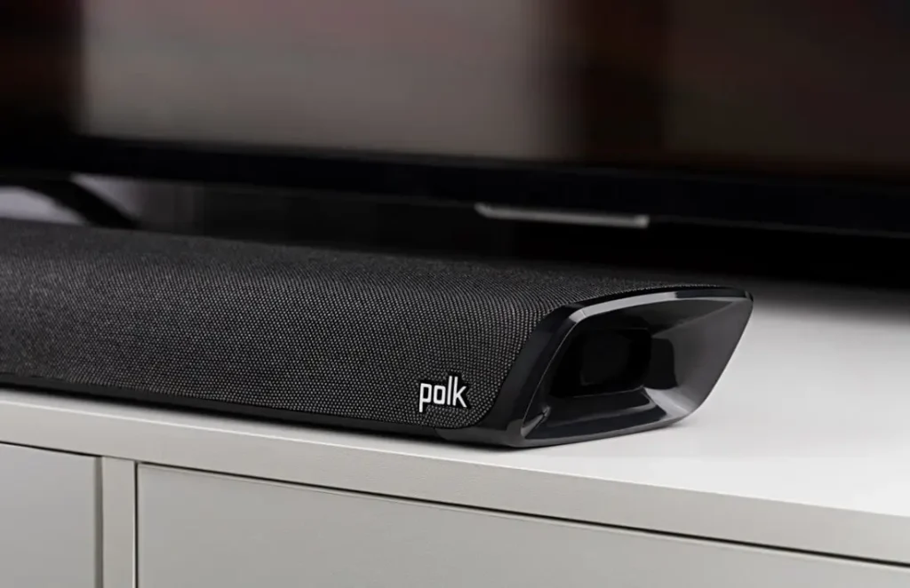A closer Look of front side of Polk Audio MagniFi 2
