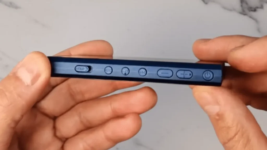 Sony NW-A306 VS Fiio M11S