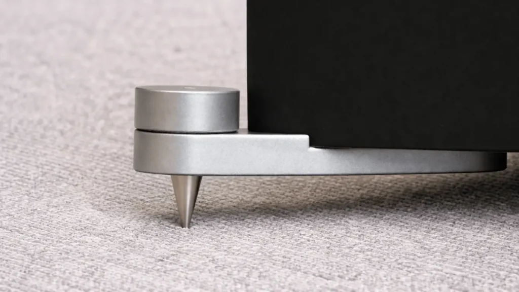 A Closer Look of ELAC Debut 3.0 (F6.3) Silver Feet