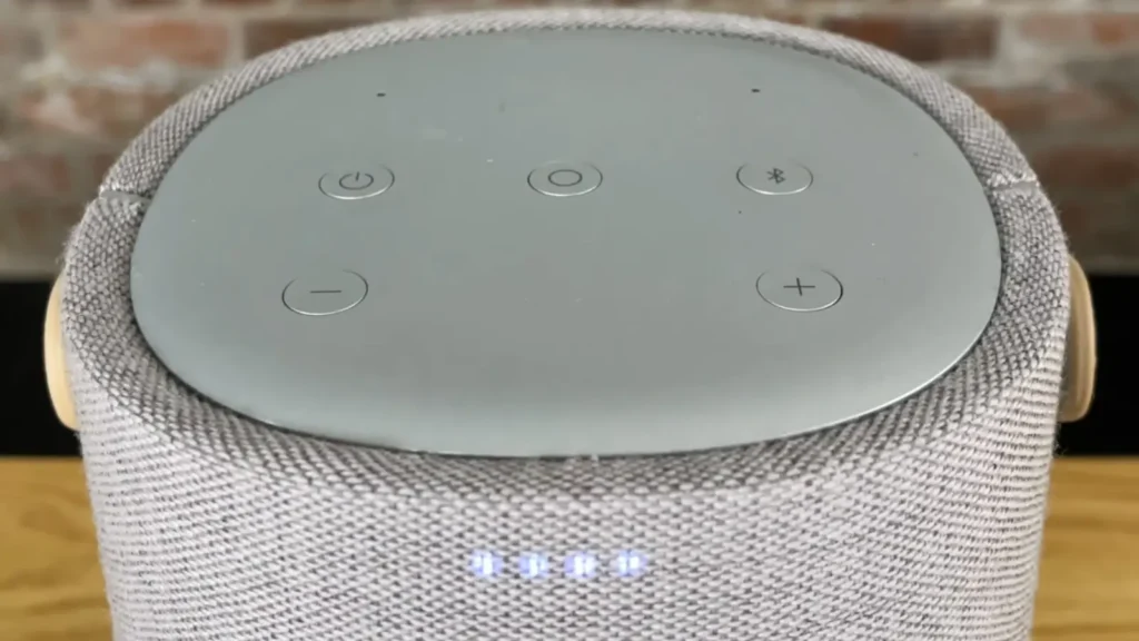 A Closer look of my Harman Kardon Citation 200 Buttons in my Harman Kardon Citation 200 Review 2026