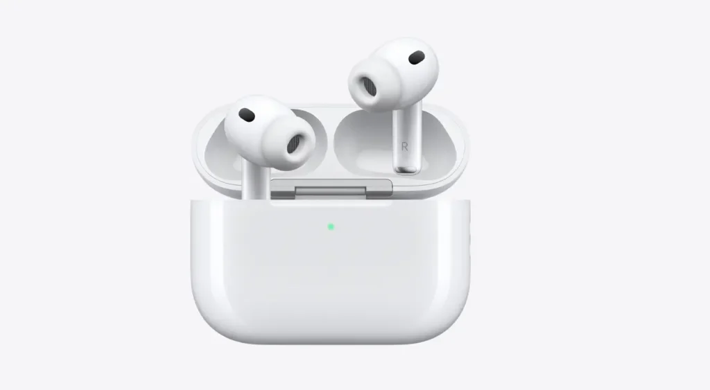 AirPoos Pro 3 with case