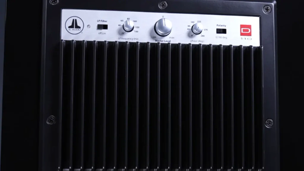 JL Audio Dominion d108 Subwoofer volume controls