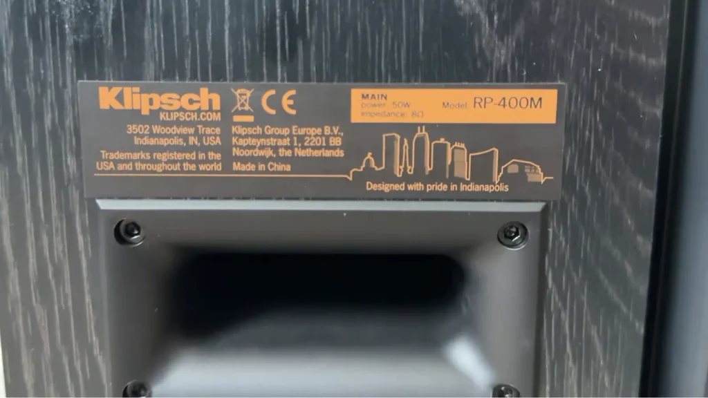 A Closer Look of Klipsch RP-400M bass reflex Port   
