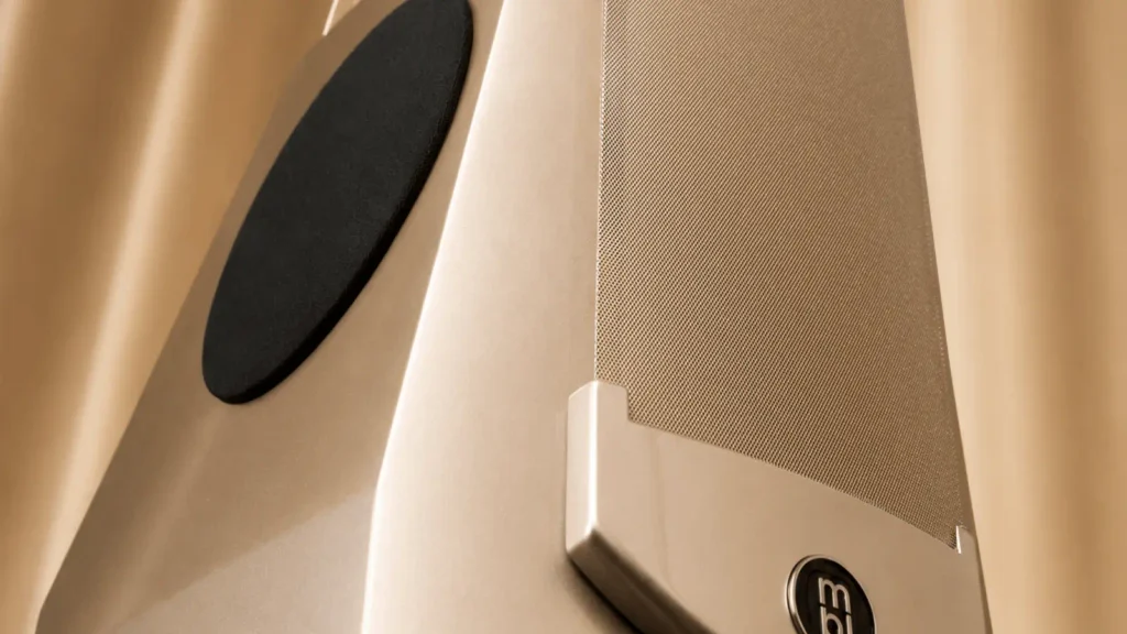 MBL 120 MKII side sub